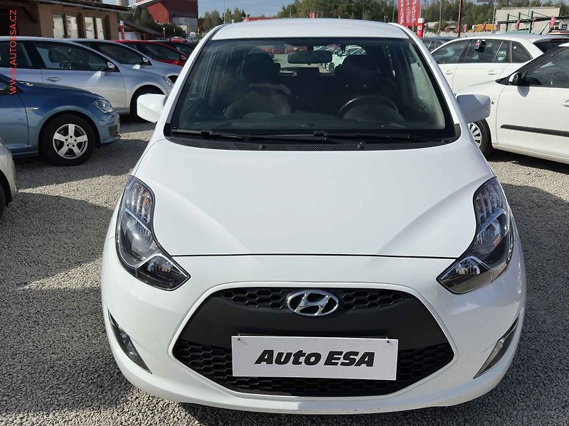 Hyundai ix20 (2017) 1.4i, 1.maj,ČR, Klima - fotka 2 z 19
