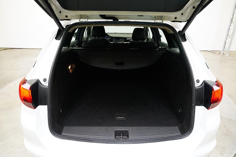 Opel Astra - fotka 24 z 25