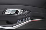 BMW M3 xDrive COMPETITION 390kW - náhled 16