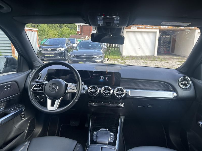Mercedes-Benz GLB 220D 4MATIC 110kw AUT - fotka 3 z 6