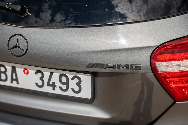 Mercedes-Benz Třídy A 4MATIC 2013 - fotka 11 z 41