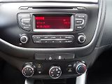 Kia Ceed (2017) 1.6GDi,99kW,1majČR,s.kni,klima - náhled 13