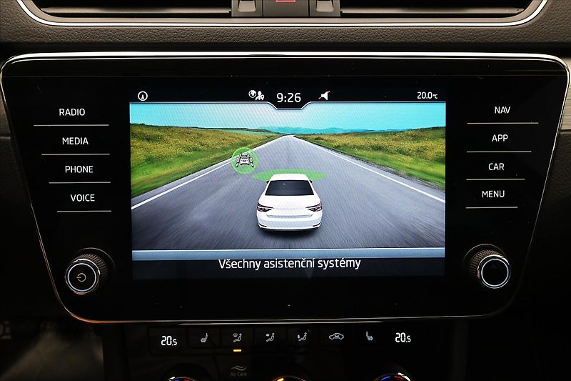 Škoda Superb 1,5 TSI 110 kW Ambition Záruka - fotka 19 z 30