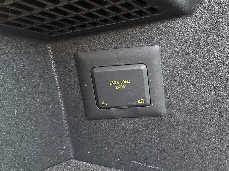 Volkswagen Tiguan 1.5TSi + LPG, Life, tažné - fotka 33 z 34