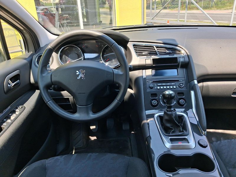 Peugeot 3008 (2013) 1,6HDi ČR  1.MAJITEL 2xKOLA - fotka 24 z 39