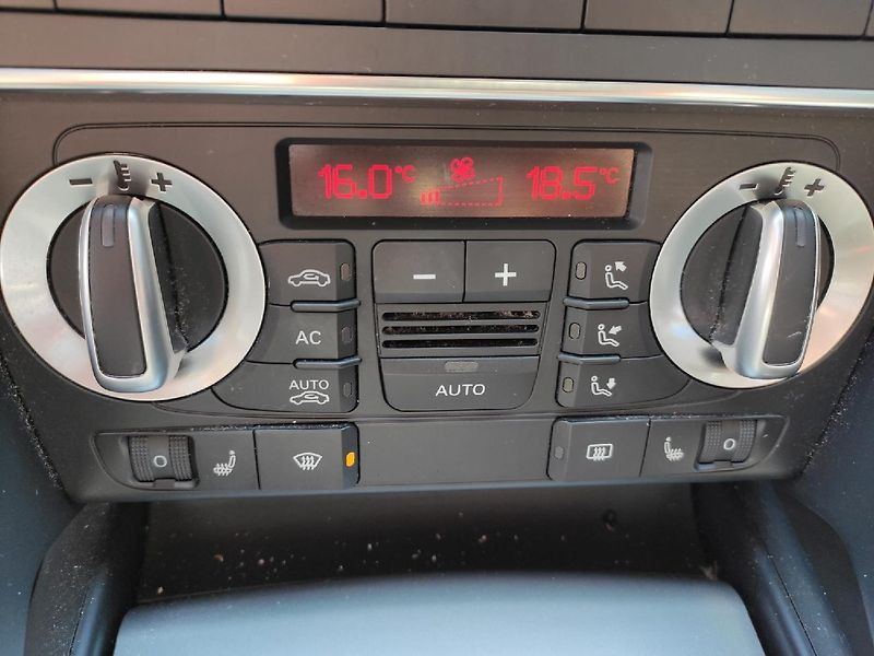 Audi A3 (2012) COMBI 2.0 TDI 140k DPH - fotka 17 z 29