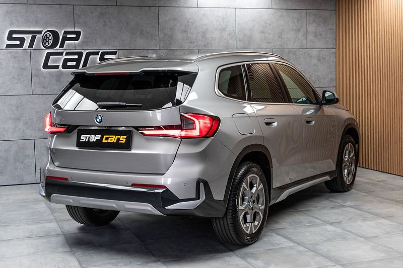 BMW X1 xDrive20d TAŽNÉ*ZÁRUKA*ČR 1.M* - fotka 6 z 43