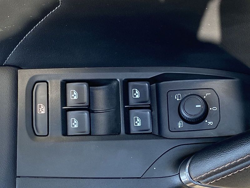 Cupra Formentor (2024) 1.5 TSI DSG - fotka 34 z 45