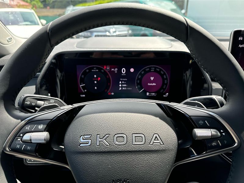 Škoda Kodiaq Exclusive Selection 2,0 TDI 14 - fotka 19 z 25
