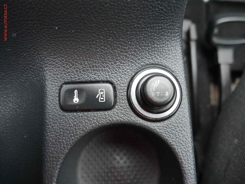 Škoda Octavia (2007) 2.0TDi 4x4, Scout - fotka 15 z 17