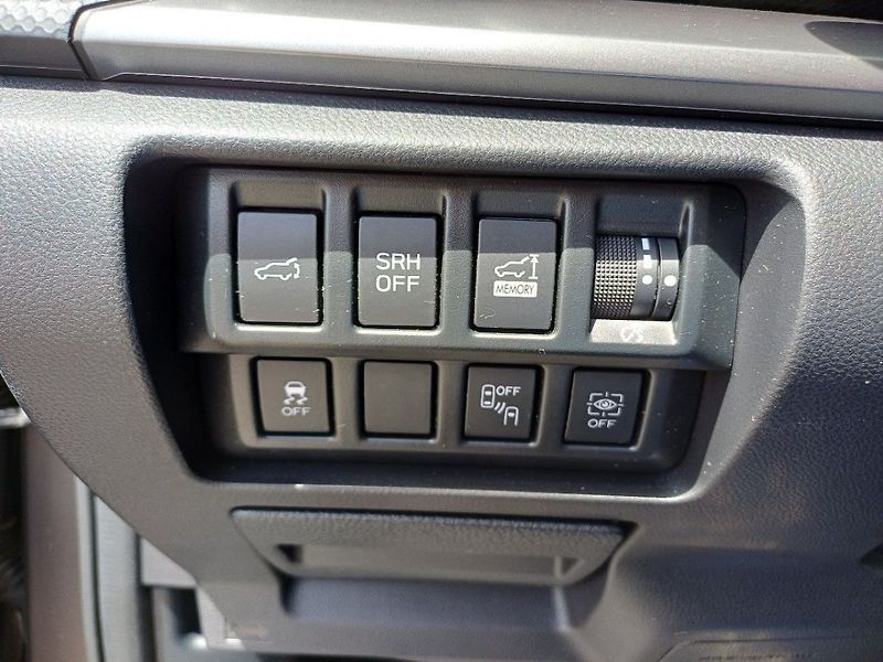Subaru Forester COMFORT e-Boxer FB 20 110 kW C - fotka 9 z 22