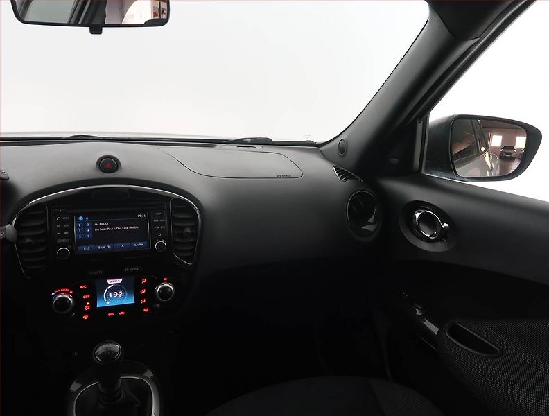 Nissan Juke (2014) 1.2 DIG-T, Serv.kniha, Navi - fotka 8 z 21
