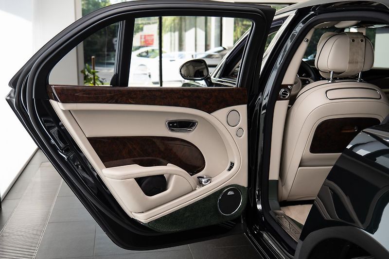 Bentley Mulsanne Speed / Záruka - fotka 15 z 31