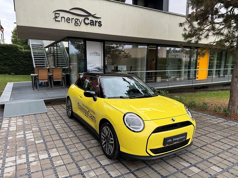 Mini Cooper SE, Hatchback, 135 kW - fotka 33 z 33