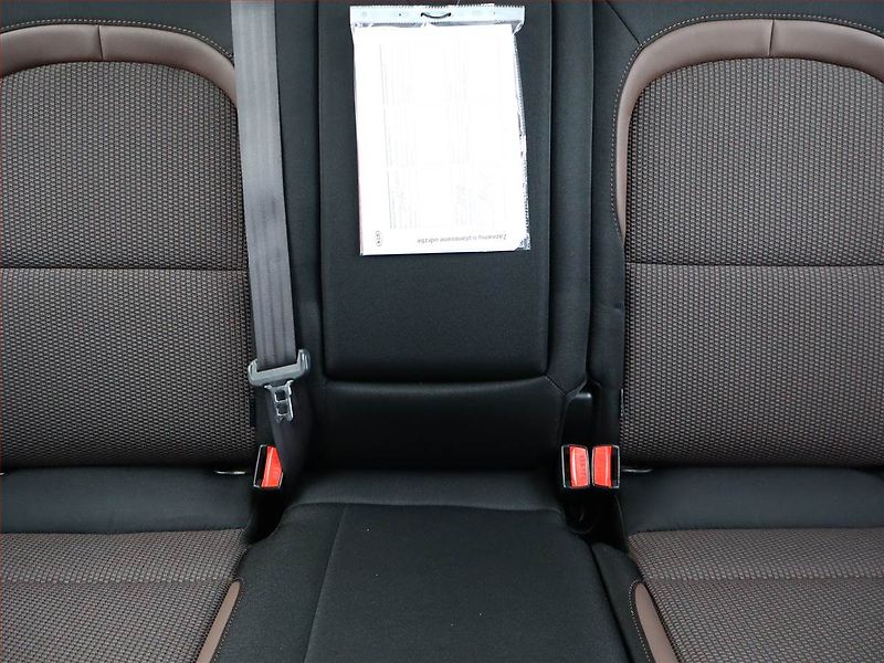 Kia Ceed (2012) 1.6 CRDi, Serv.kniha, Tempomat - fotka 10 z 17