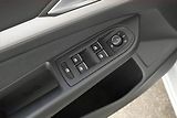 Volkswagen Golf (2020) Life 1.5 TSI, Serv.kniha - náhled 17