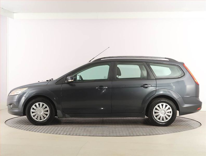 Ford Focus (2009) 1.6 16V, Serv.kniha, po STK - fotka 3 z 14