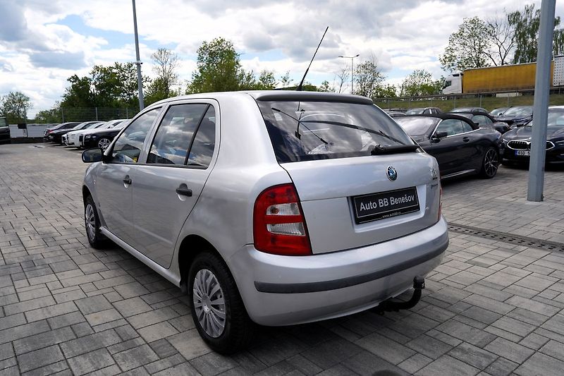 Škoda Fabia 1.0 MPI 50PS/ČR/136.000 km !!! - fotka 4 z 35