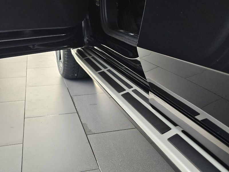 BMW X7 xDrive40d - fotka 10 z 36