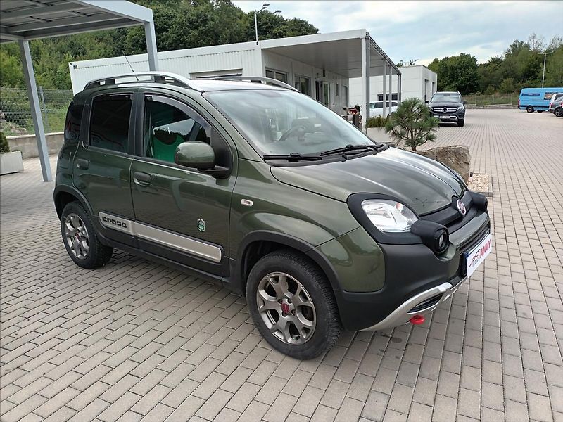 Fiat Panda 1,3 JTD,70KW,4X4,KLIMA  CROSS - fotka 3 z 43