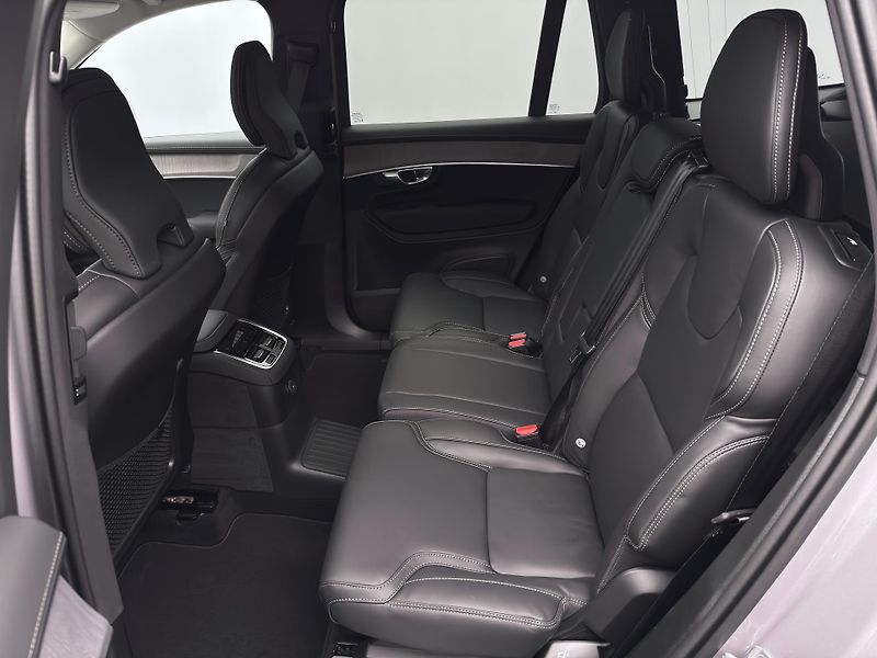 Volvo XC90 (2026) T8 AWD Plug-in BRIGHT PLUS 7m - fotka 6 z 27