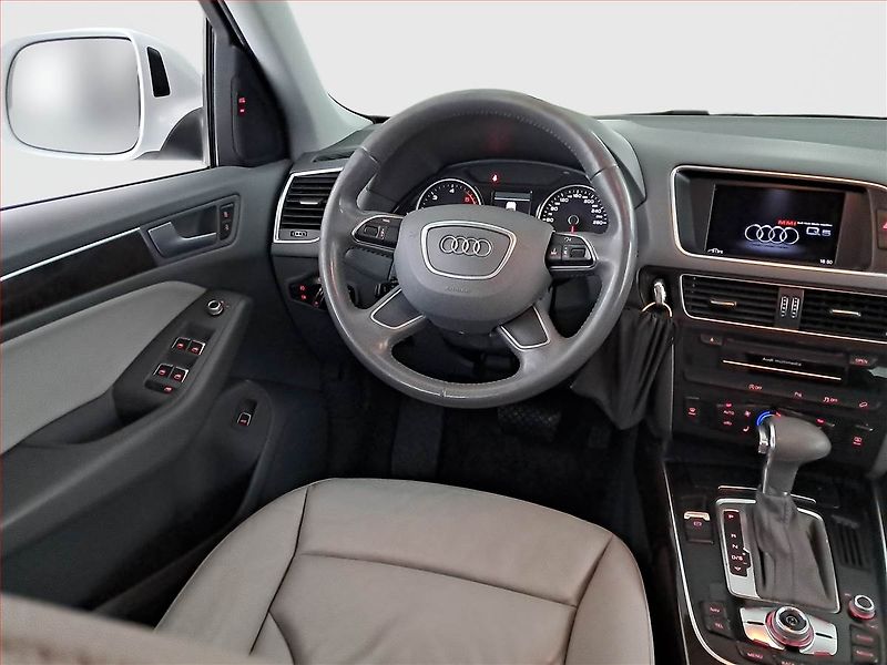 Audi Q5 (2014) 3.0 TDI, 4X4, Automat, Kůže - fotka 7 z 24