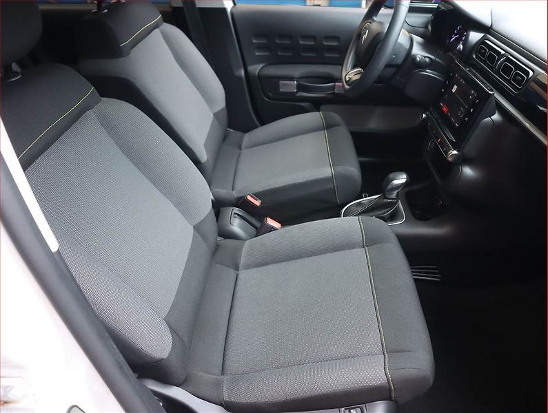Citroën C3 (2023) 1.2 PureTech, Automat - fotka 9 z 22