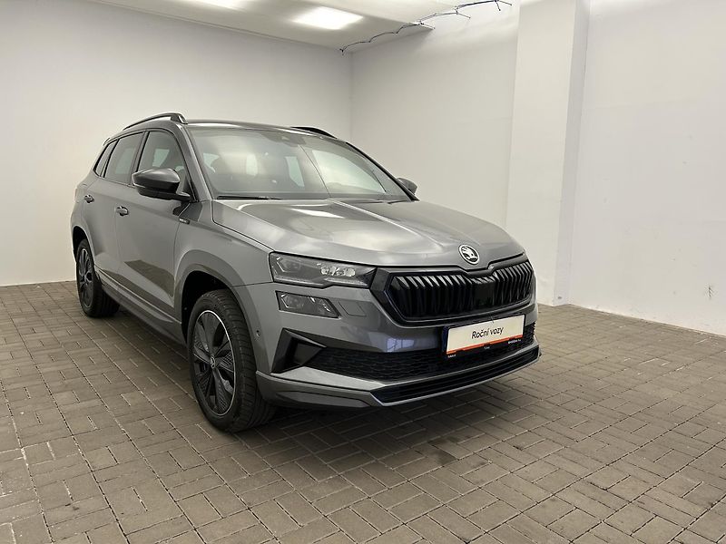 Škoda Karoq 1.5 TSI SportLine - fotka 20 z 23