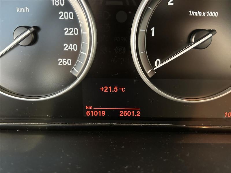 BMW X3 2,0   xDrive20d,1.MAJITEL,ČR,D - fotka 19 z 38