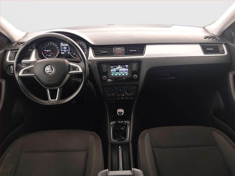 Škoda Rapid (2015) Ambition 1.4 TDI - fotka 8 z 18