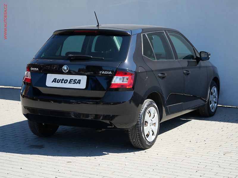Škoda Fabia (2015) 1.2 TSI, Ambition - fotka 4 z 18