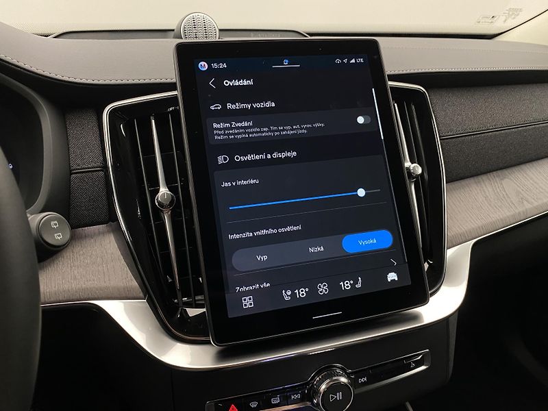 Volvo XC90 (2026) T8 AWD Plug-in BRIGHT PLUS 7m - fotka 53 z 73