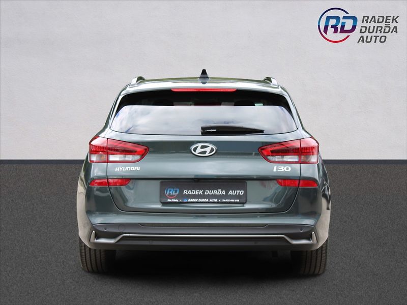 Hyundai i30 1,5 CVVT  ČR,1MAJ,ZÁRUKA,STYLE - fotka 6 z 32