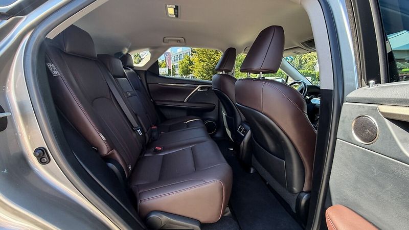 Lexus RX 450h 450H 3,5 HEV EXECUTIVE - fotka 19 z 27