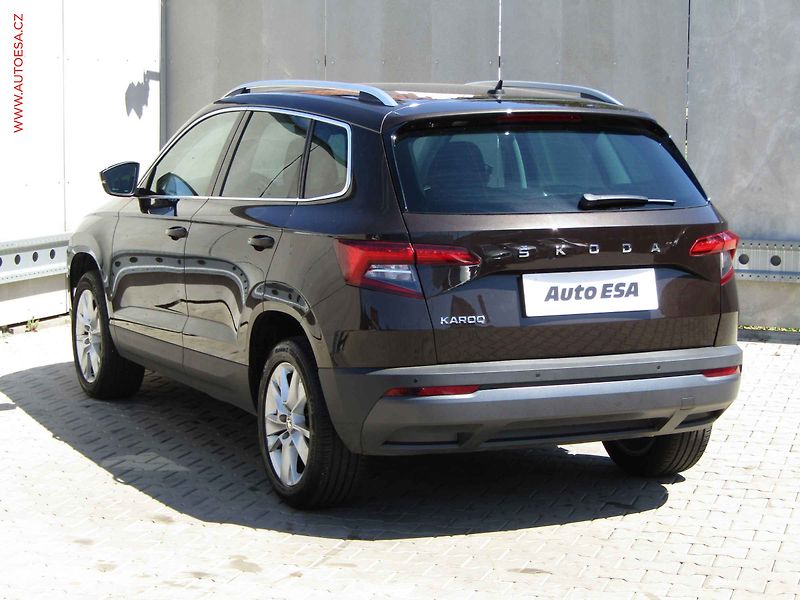 Škoda Karoq (2019) 1.6TDi, ČR, DSG, navi - fotka 6 z 21