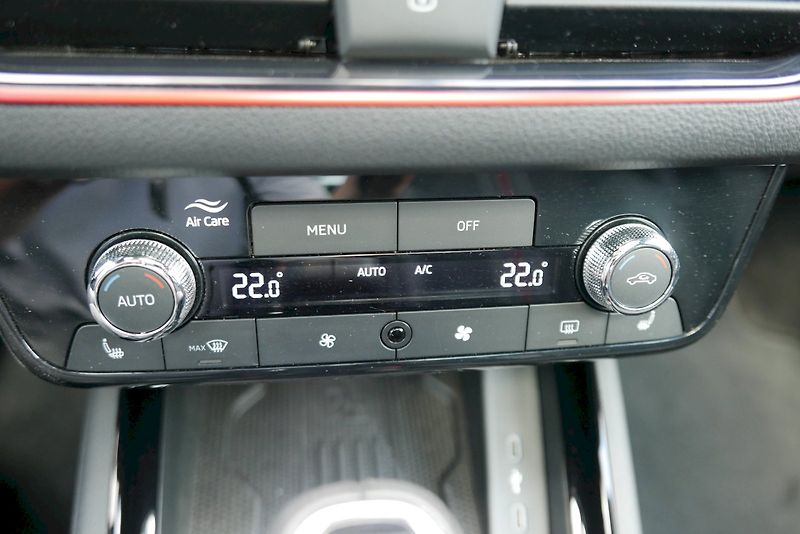 Škoda Kamiq (2025) 1.0 TSI 85 kW 7° DSG Monte Car - fotka 14 z 26