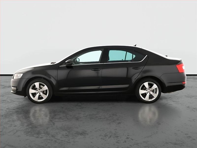 Škoda Octavia (2014) 1.8 TSI, Bi-Xenony, Tempomat - fotka 3 z 17
