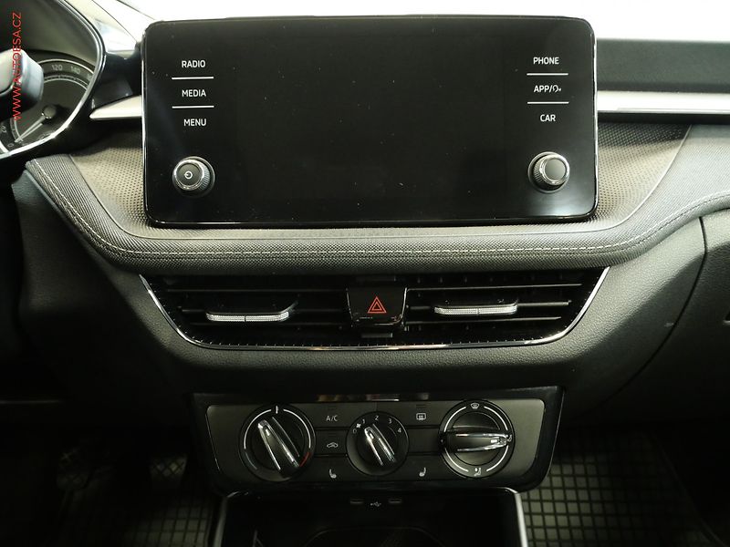 Škoda Fabia (2023) 1.0 TSi, ČR, Style - fotka 13 z 22