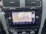 Volkswagen Golf (2018) 2.0 TDi, Highline, LED - náhled 16