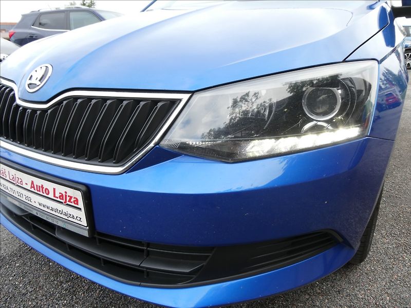 Škoda Fabia 1,2 TSi 2xkola,auto klima,temp - fotka 4 z 42