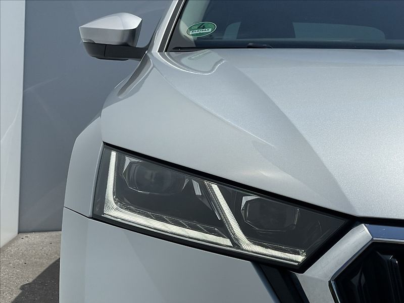 Škoda Octavia 1,4 TSI DSG Style Plus ACC  iV - fotka 21 z 24