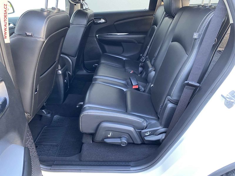 Fiat Freemont (2014) 2.0 JTD AWD, Lounge, AT - fotka 11 z 22