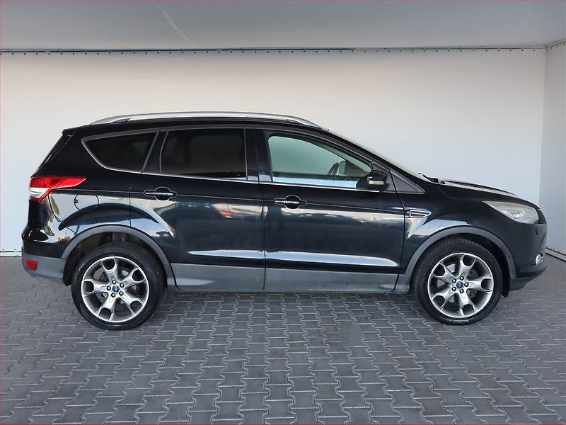 Ford Kuga (2015) 2.0 TDCi, 4X4, Automat - fotka 6 z 22