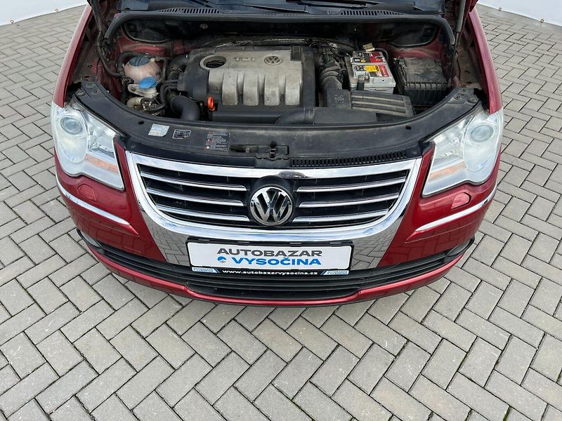 Volkswagen Touran (2008) 2.0TDi 103kW! 2x kola! - fotka 11 z 21