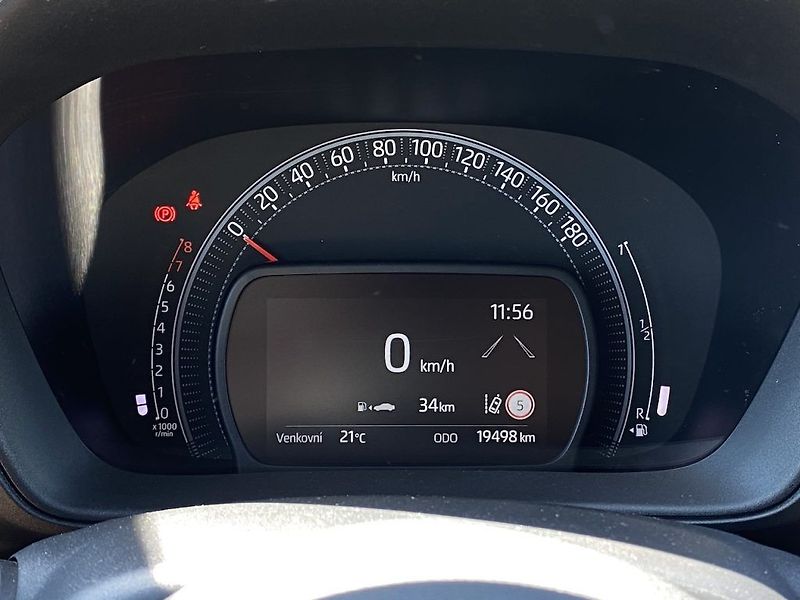Toyota Aygo 1.0i, ČR, Style, DPH - fotka 12 z 16