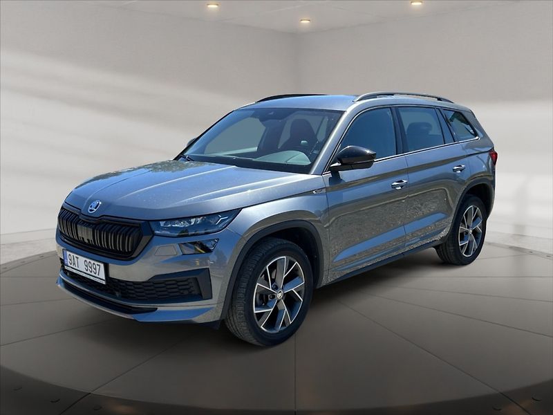 Škoda Kodiaq 2,0 TDI Sportline 4x4 DSG - fotka 3 z 11
