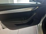 Škoda Octavia 1.6 TDI DSG NAVI APP - náhled 22