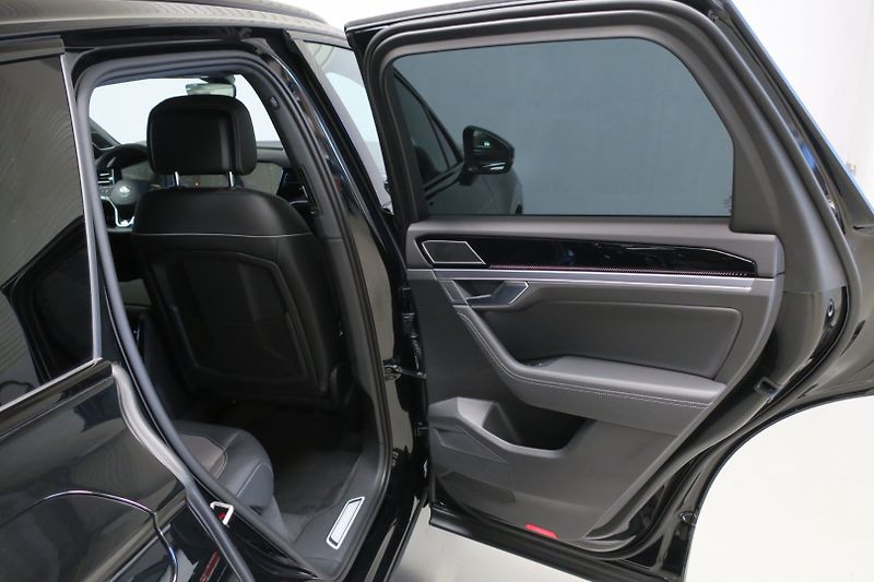 Volkswagen Touareg (2026) NEW Final Edition R Line 210kW - fotka 40 z 50