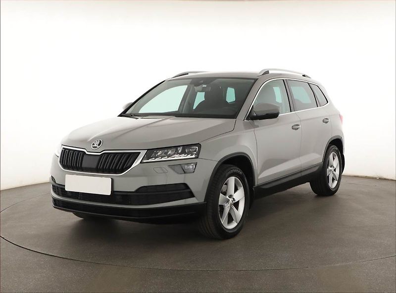 Škoda Karoq (2019) Style 2.0 TDI - fotka 2 z 21