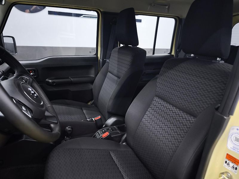 Suzuki Jimny (2025) 1,5 GLX AUTOMAT, 4X4 LONG - fotka 20 z 25